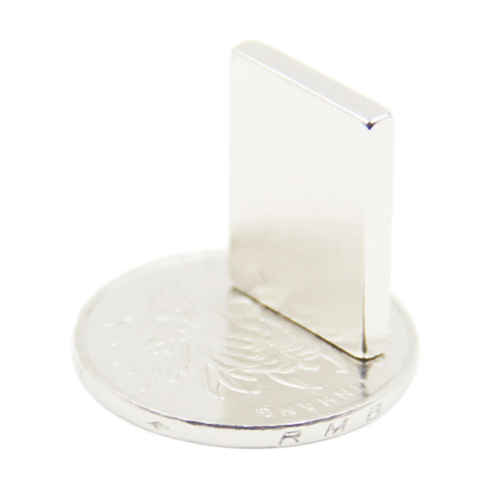 100 шт. F20x15x3mm супер мощный редкоземельный Блок Неодимовый магнит N35 Магниты F20 * 15*3 мм Бесплатная доставка
100 шт. F20x15x3mm супер мощный редкоземельный Блок Неодимовый магнит N35 Магниты F20 * 15*3 мм Бесплатная доставка