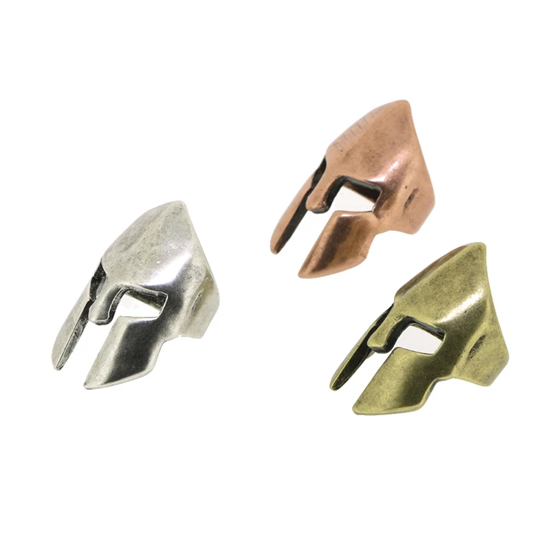 Dankaishi Римский Спартанский шлем амулет маска Железный человек Соединительная фурнитура для DIY изготовления ювелирных изделий Винтажный сти...
Dankaishi Римский Спартанский шлем амулет маска Железный человек Соединительная фурнитура для DIY изготовления ювелирных изделий Винтажный сти...