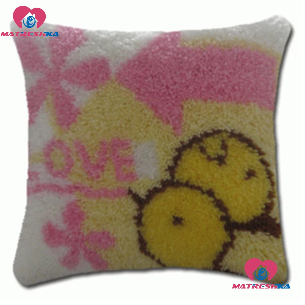 Latch Hook kits Pillowcase heart Printed Canvas Cushion Latch Hook Rug Kits DIY home deocr accessories Unfinished Wedding decor
Latch Hook kits Pillowcase heart Printed Canvas Cushion Latch Hook Rug Kits DIY home deocr accessories Unfinished Wedding decor