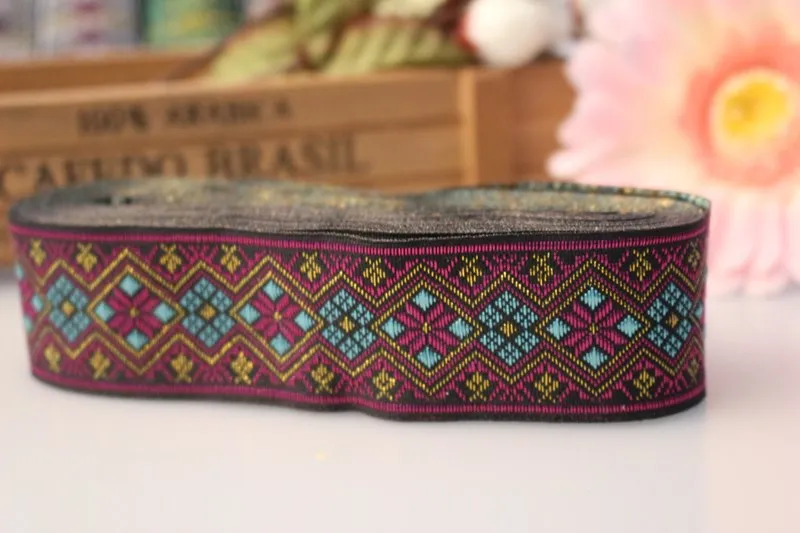 8yards/lot wide 3.5cm Woven Jacquard Ribbon classical Geometric design blue purple for curtain and clothing accessory LS-1097
8yards/lot wide 3.5cm Woven Jacquard Ribbon classical Geometric design blue purple for curtain and clothing accessory LS-1097