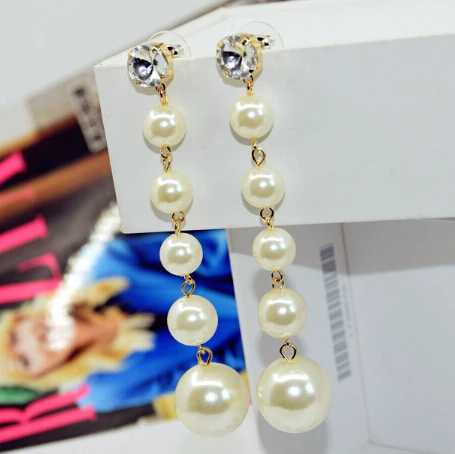 FACTORY PRICE Elegant Round Pearl Beads Long earrings fashion dangle earrings for women new fashion jewelry wholesale retail
FACTORY PRICE Elegant Round Pearl Beads Long earrings fashion dangle earrings for women new fashion jewelry wholesale retail