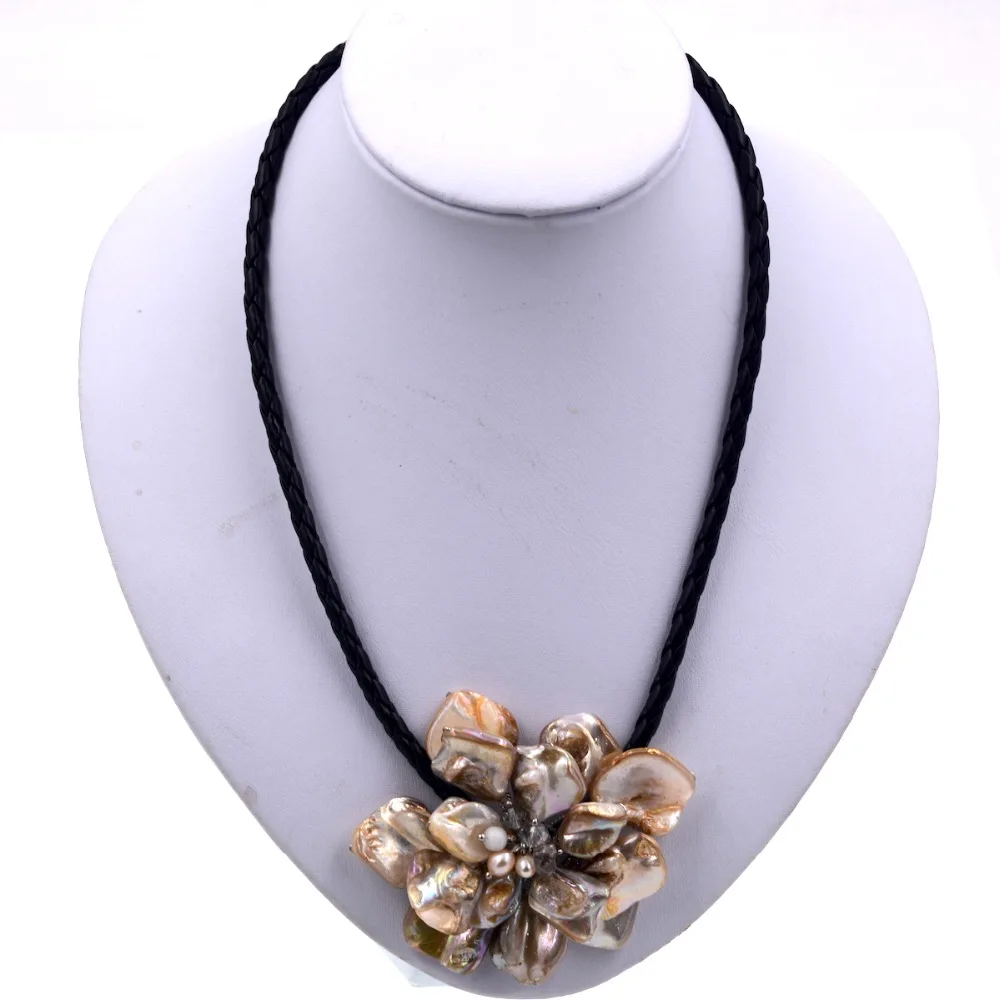 2018 Trendy Fashion White Baroque Shell Flower Choker Necklace For Women Jewelry HOT
2018 Trendy Fashion White Baroque Shell Flower Choker Necklace For Women Jewelry HOT