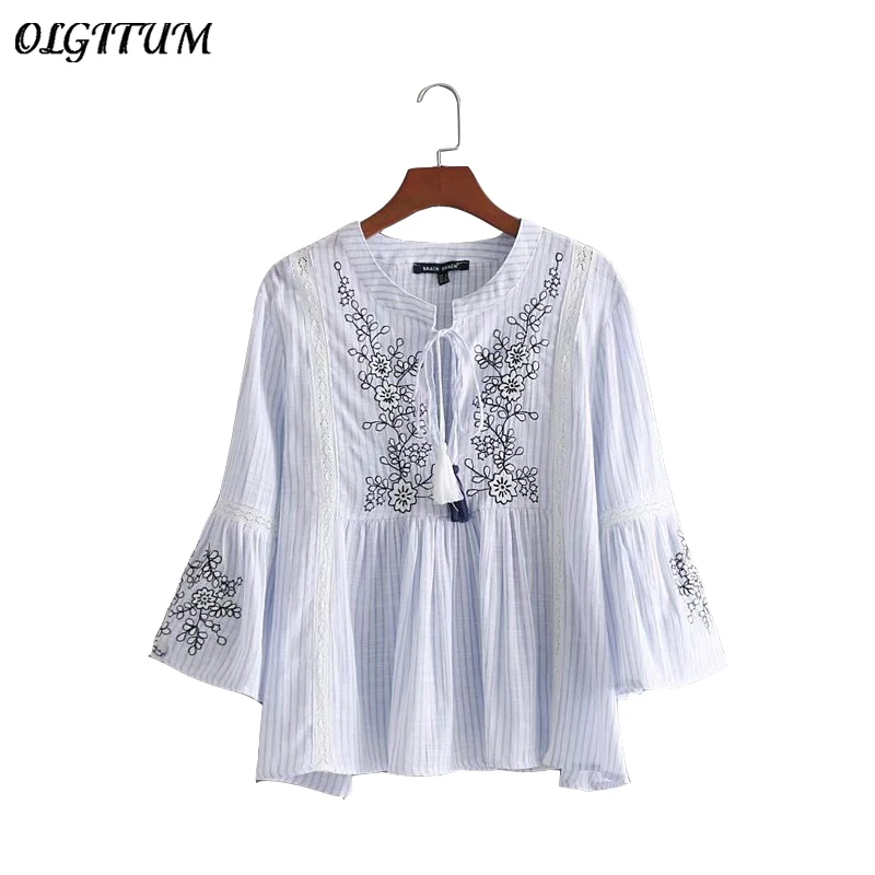 Women Sweet Blouse 2019 New Fashion Loose Shirt Tassel Embroidered O-neck Striped Shirt Top
Women Sweet Blouse 2019 New Fashion Loose Shirt Tassel Embroidered O-neck Striped Shirt Top