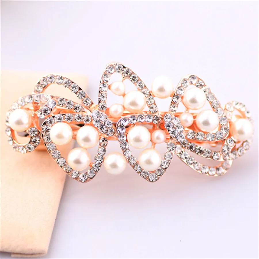 Korean Style White Plastic Pearl Jewelry for Woman Hollow Rhinestone Hair Bow Barrette Girls' Large Pearl Flower Barrette
Korean Style White Plastic Pearl Jewelry for Woman Hollow Rhinestone Hair Bow Barrette Girls' Large Pearl Flower Barrette