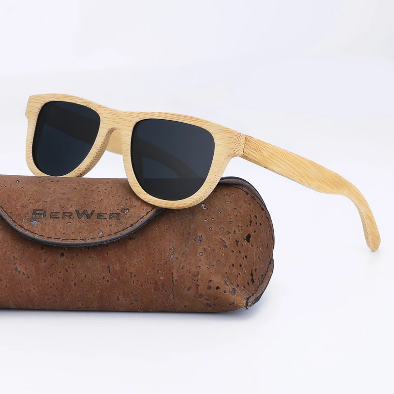 BerWer Bamboo Sunglasses Men women small bamboo Sun Glasses retro de sol masculino 2020 Handmade Glasses with case
BerWer Bamboo Sunglasses Men women small bamboo Sun Glasses retro de sol masculino 2020 Handmade Glasses with case