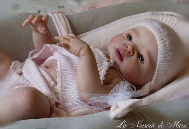 soft silicone vinyl Reborn Babies Dolls Kits lifelike real touch unpainted Rated doll reborn
soft silicone vinyl Reborn Babies Dolls Kits lifelike real touch unpainted Rated doll reborn