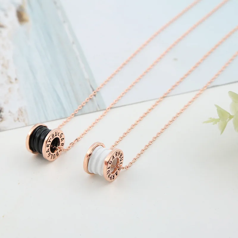 Fashion Hot sale High-end Necklace Rose Gold Charm Shoker Clavicle Chain Simple Pendant Excellent Jewelry
Fashion Hot sale High-end Necklace Rose Gold Charm Shoker Clavicle Chain Simple Pendant Excellent Jewelry