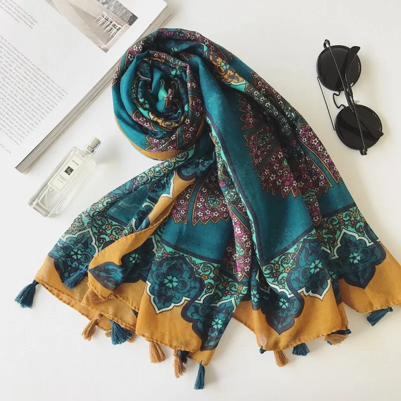 2017 Fashion Women Vintage Flower Print Tassel Scarf Long Green Floral Bandanna Shawls Muffler Scarves Wrap Hijab 10pcs/LOT
2017 Fashion Women Vintage Flower Print Tassel Scarf Long Green Floral Bandanna Shawls Muffler Scarves Wrap Hijab 10pcs/LOT