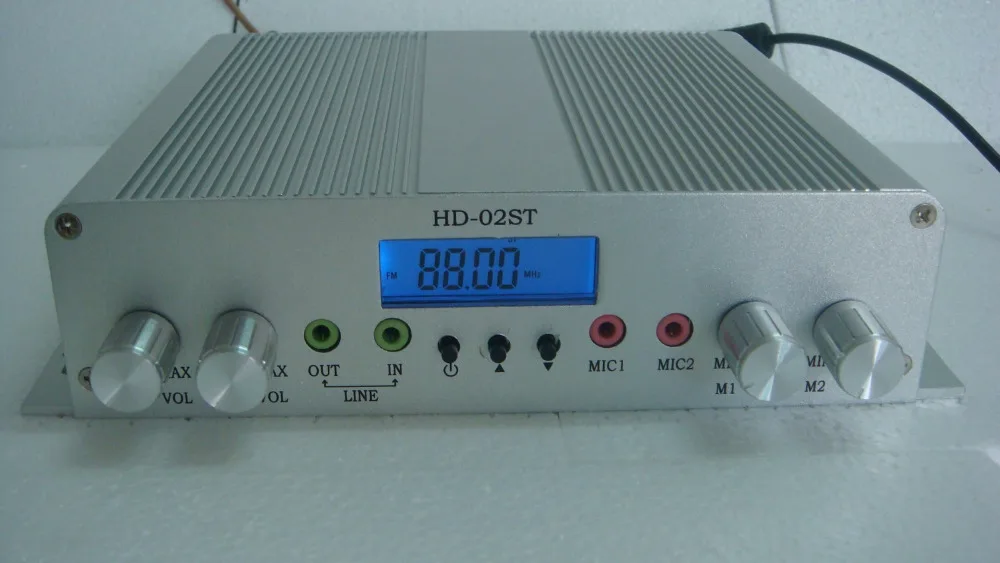 5 шт./лот HD-02ST 15 Вт ЖК цифровой стерео высокомощный FM-передатчик с комплектом двухполюсной антенны
5 шт./лот HD-02ST 15 Вт ЖК цифровой стерео высокомощный FM-передатчик с комплектом двухполюсной антенны