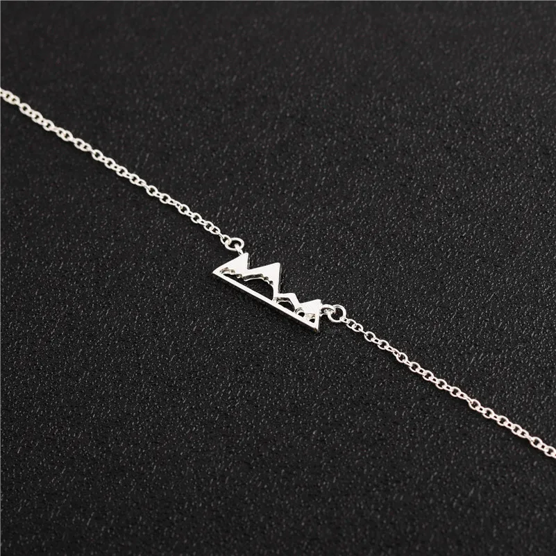 10 hill mountain peak charm necklace hollow pendant snow mountain necklace fashion simple outdoor landscape necklace
10 hill mountain peak charm necklace hollow pendant snow mountain necklace fashion simple outdoor landscape necklace
