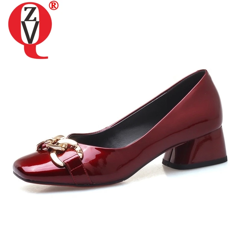 ZVQ Shoes Women 2019 Spring New Fashion Square Toe Shallow Metal Decoration Patent Leather Women Pumps Med Square Heels Shoes
ZVQ Shoes Women 2019 Spring New Fashion Square Toe Shallow Metal Decoration Patent Leather Women Pumps Med Square Heels Shoes