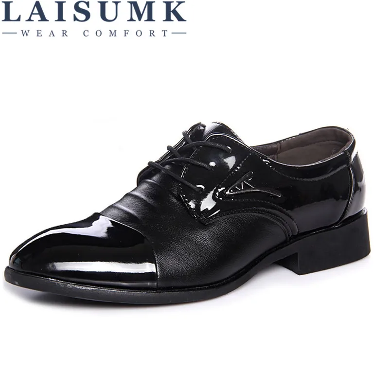 2020 LAISUMK Fashion Wedding Shoes Men Pointed Toe Oxfords Dress Leather Shoes Formal Zapatos Hombre Big size 38-44
2020 LAISUMK Fashion Wedding Shoes Men Pointed Toe Oxfords Dress Leather Shoes Formal Zapatos Hombre Big size 38-44