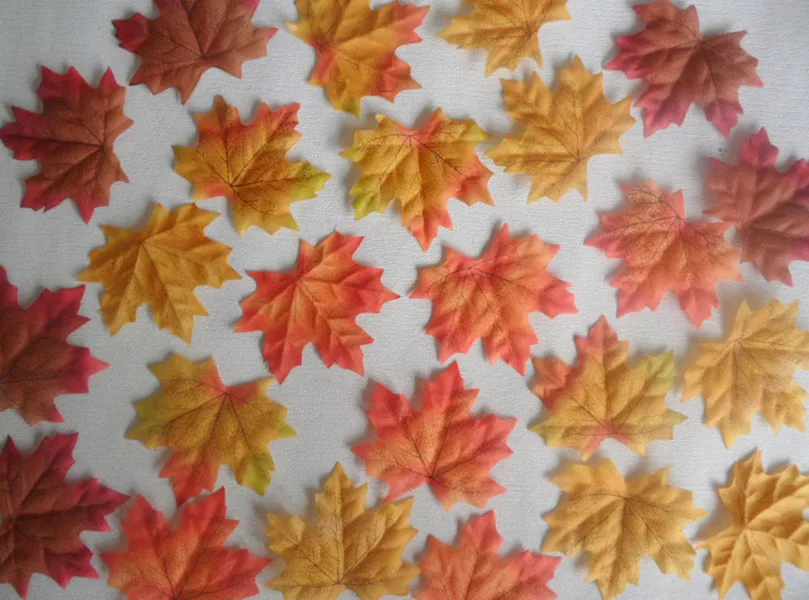 Artificial Flowers Maple Leaf Blade artificial flower artificial silk flower home decoration long 7cm
Artificial Flowers Maple Leaf Blade artificial flower artificial silk flower home decoration long 7cm