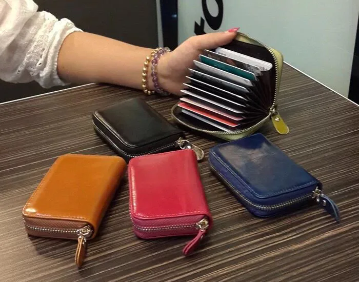 Oil wax genuine leather card holders Man and Woman zip card holder Expanding file wallet
Oil wax genuine leather card holders Man and Woman zip card holder Expanding file wallet