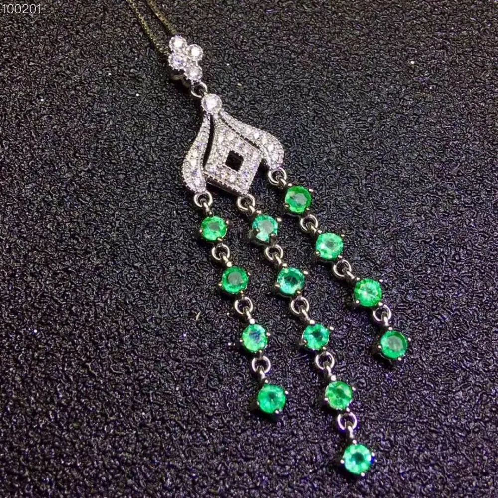 Natural emerald natural gemstone Pendant Necklace S925 silver trendy Elegant women Jewelry
Natural emerald natural gemstone Pendant Necklace S925 silver trendy Elegant women Jewelry