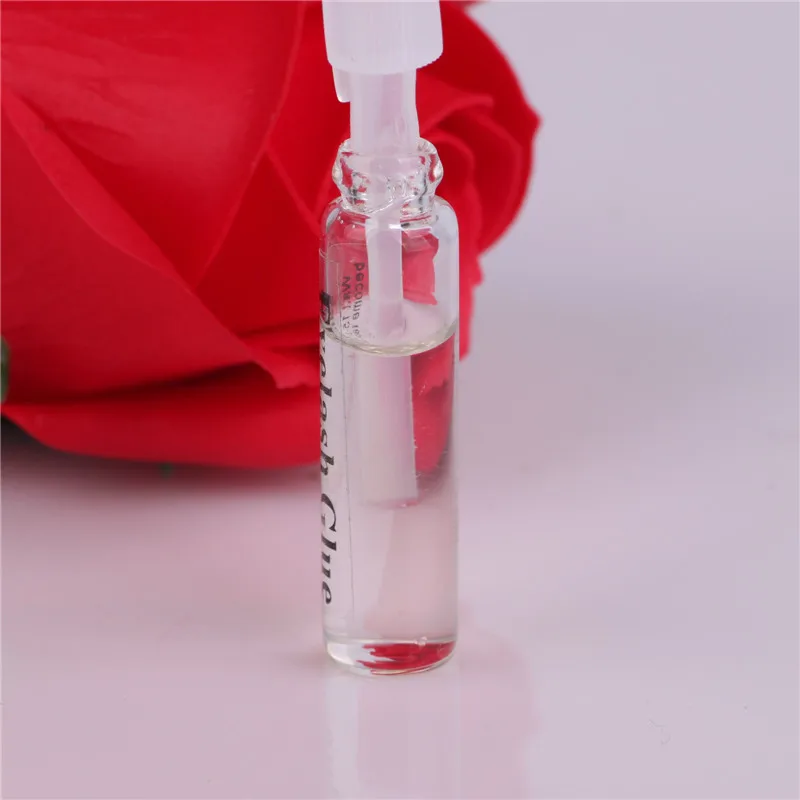 New 2ml eyelash glue transparent glass travel portable size eyelid glue stick 
New 2ml eyelash glue transparent glass travel portable size eyelid glue stick