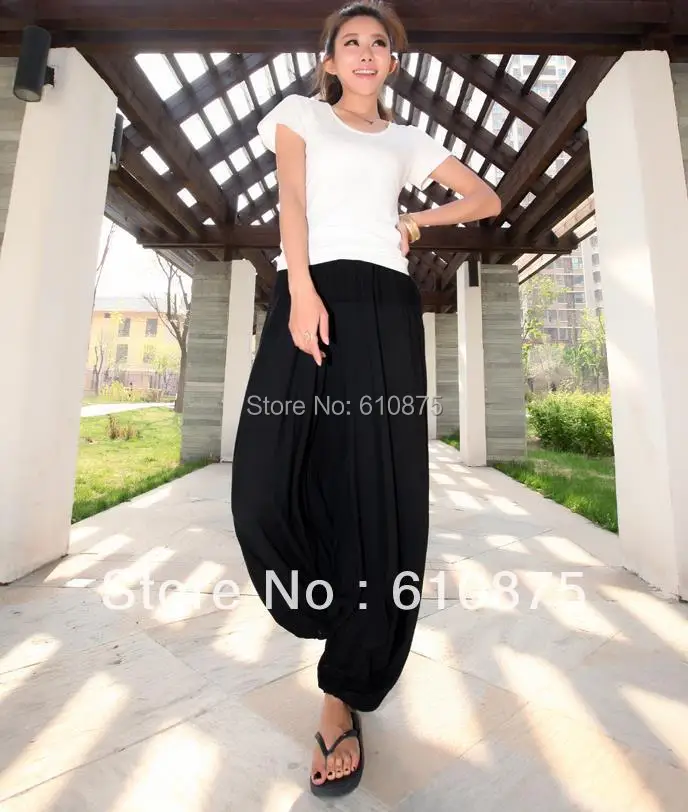 Woman Spring Autumn Hot Sale Loose Harem Pants Women Solid Elastic Waist Cross Capris Female Summer Oversized Cotton Trousers
Woman Spring Autumn Hot Sale Loose Harem Pants Women Solid Elastic Waist Cross Capris Female Summer Oversized Cotton Trousers