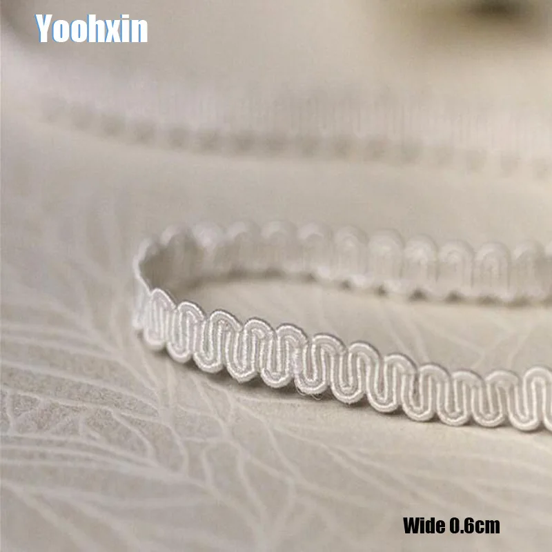 0.6CM Wide HOT Embroidery beige flower lace fabric trim ribbon DIY sewing applique collar fringe craft wedding guipure decor
0.6CM Wide HOT Embroidery beige flower lace fabric trim ribbon DIY sewing applique collar fringe craft wedding guipure decor