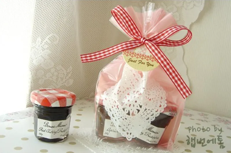 100 Pink Lace Heart Open Top Cellophane Bag For Candy Chocolate Bakery Gift Cookie Packing 13x19cm
100 Pink Lace Heart Open Top Cellophane Bag For Candy Chocolate Bakery Gift Cookie Packing 13x19cm