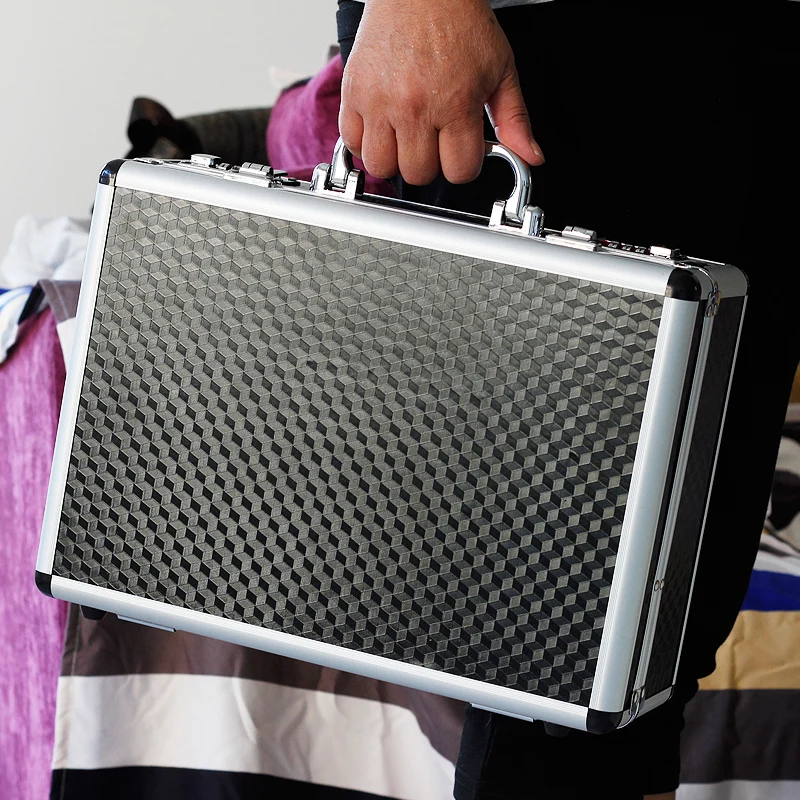 Алюминиевый Чехол для инструментов, чехол для ящика с паролем, ударопрочный защитный чехол для оборудования, чехол для камеры с предварител...
Алюминиевый Чехол для инструментов, чехол для ящика с паролем, ударопрочный защитный чехол для оборудования, чехол для камеры с предварител...