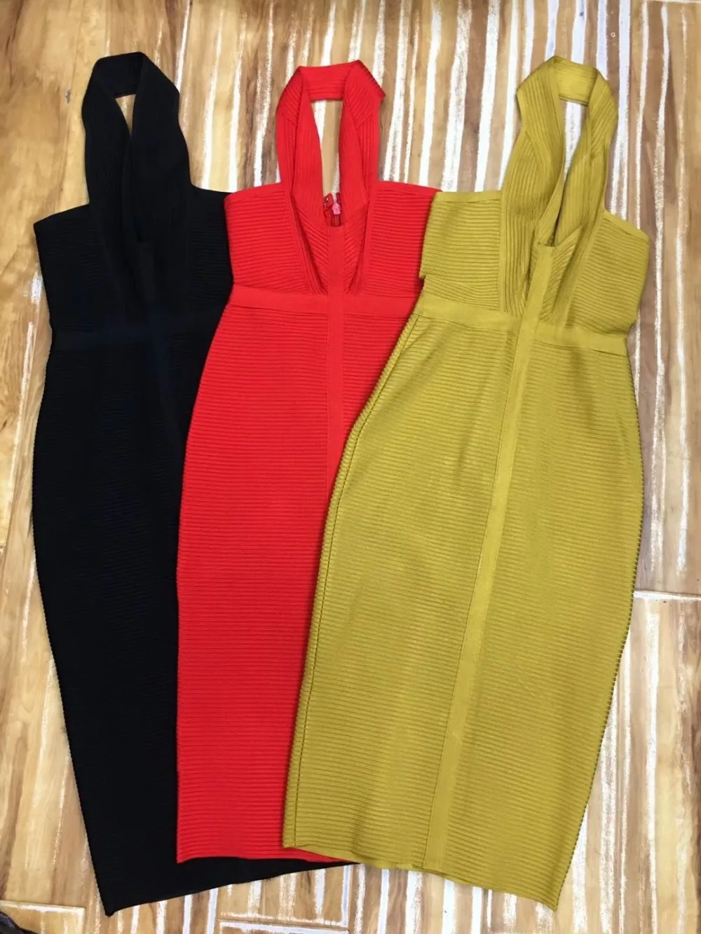 New Colors Ladies HL Bandage Dress Sexy Halter Bodycon Knee Length Dress Club Party Dress
New Colors Ladies HL Bandage Dress Sexy Halter Bodycon Knee Length Dress Club Party Dress