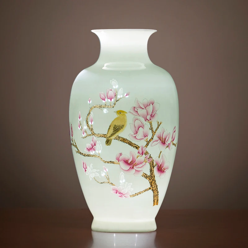 Jingdezhen Ceramic Vase Chinese Modern Master Hand Painted Thin Tire Exquisite Living Room Home Decoration collection vase
Jingdezhen Ceramic Vase Chinese Modern Master Hand Painted Thin Tire Exquisite Living Room Home Decoration collection vase