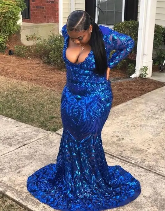 Plus Size Royal Blue Mermaid Prom Dresses 2019 New Long Sleeve Floor Length V Neck Illusion Formal Evening Dress Party Gowns
Plus Size Royal Blue Mermaid Prom Dresses 2019 New Long Sleeve Floor Length V Neck Illusion Formal Evening Dress Party Gowns
