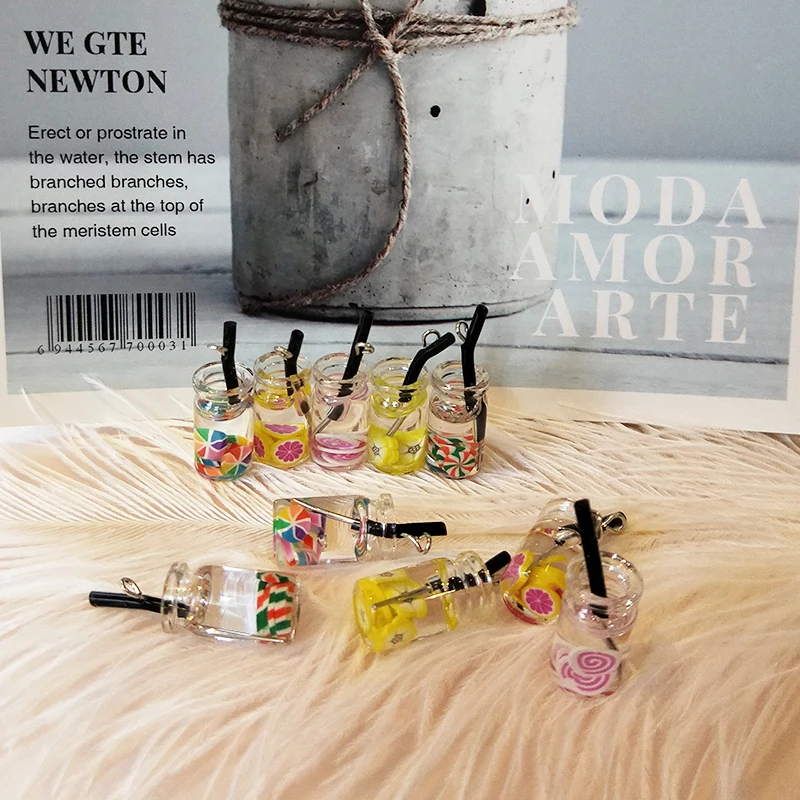 10pcs 3D Beverage Bottle Resin Charms Pendants Candy Drink Bottle Charms Floating DIY Earrings Jewelry Accessories Craft FX491
10pcs 3D Beverage Bottle Resin Charms Pendants Candy Drink Bottle Charms Floating DIY Earrings Jewelry Accessories Craft FX491