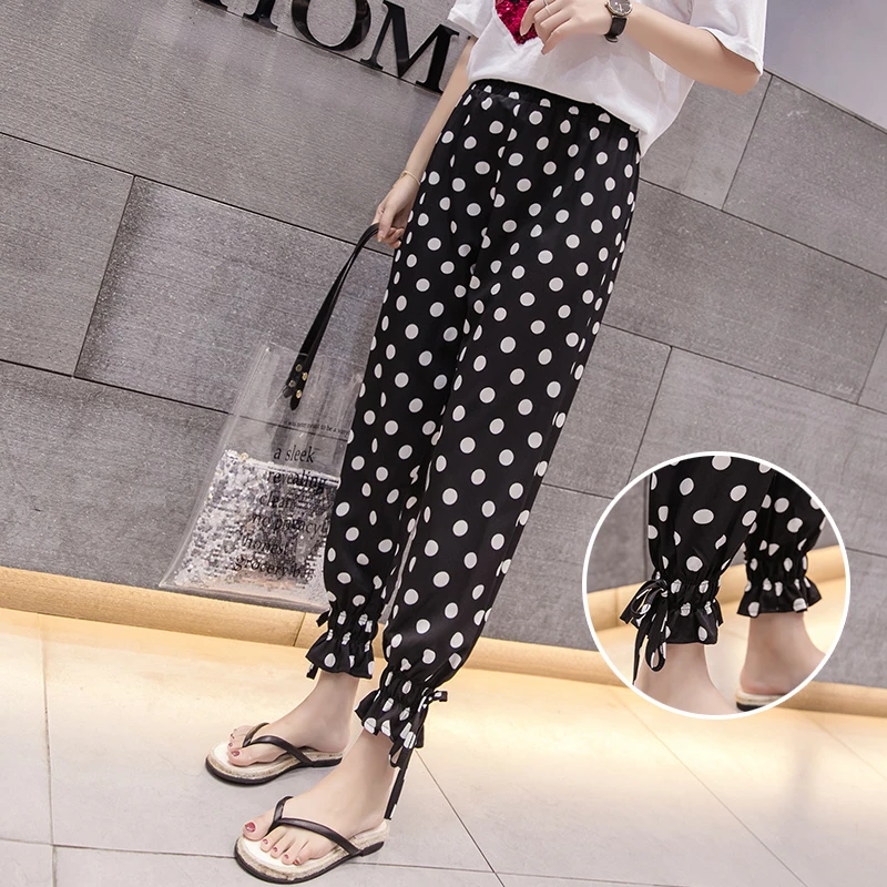 2018 New Plus Size Fashion Women Loose Size Casual Wild Vintage Chiffon Dot Lantern pants Foot pants Female trousers L0204
2018 New Plus Size Fashion Women Loose Size Casual Wild Vintage Chiffon Dot Lantern pants Foot pants Female trousers L0204