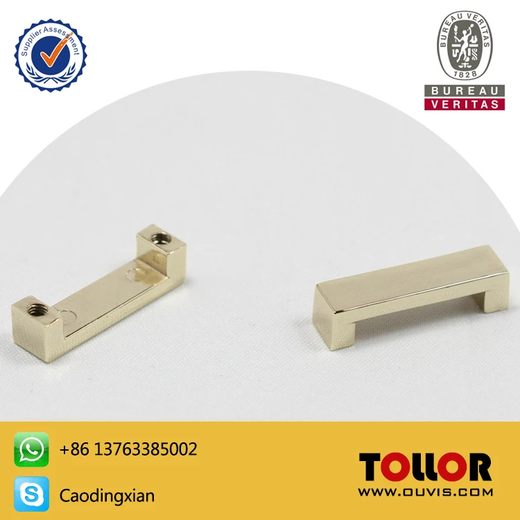 High Quality 3/4 inch DIY Bag Llink Chain Hook Is Fixed On The Bag Of Arch Bridge Hardware Accessories
High Quality 3/4 inch DIY Bag Llink Chain Hook Is Fixed On The Bag Of Arch Bridge Hardware Accessories