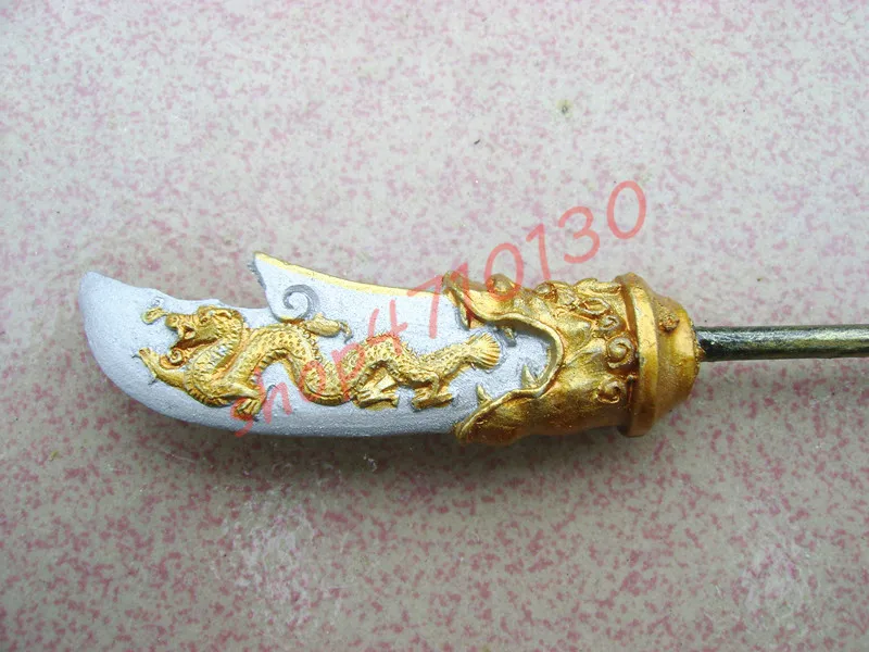 Guan Gong, an ancient figure of the Three Kingdoms, painted purely by hand and collected gifts of exquisite resin crafts
Guan Gong, an ancient figure of the Three Kingdoms, painted purely by hand and collected gifts of exquisite resin crafts