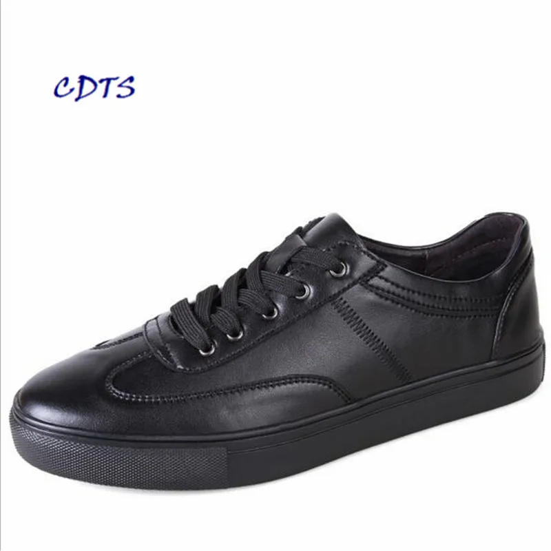 LLXF 2017 men Fashion style men casual shoes plus size genuine leather men flat shoes Best quality zapatos hombre free shipping
LLXF 2017 men Fashion style men casual shoes plus size genuine leather men flat shoes Best quality zapatos hombre free shipping