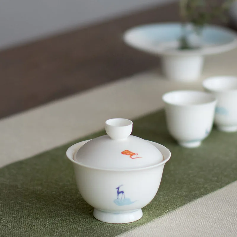 120ml Japanese Style Deer God Gaiwan Teapot Master Cup Tea Maker Ceramic White Jade Porcelain Kung Fu Tea Set Tea Bowl Teacup
120ml Japanese Style Deer God Gaiwan Teapot Master Cup Tea Maker Ceramic White Jade Porcelain Kung Fu Tea Set Tea Bowl Teacup