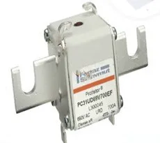Предохранители: PC31UD69V550EF 6 9 ДТП 31 EF 0550 J300043/PC31UD69V630EF K300044/PC31UD69V700EF L300045/PC31UD69V800EF aR |