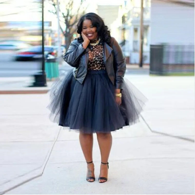 Plus Size Fashion Simple Skirts Women Custom Made A Line Knee Length Elegant Black Tutu Skirt Casual Style Adults Tulle Skirt
Plus Size Fashion Simple Skirts Women Custom Made A Line Knee Length Elegant Black Tutu Skirt Casual Style Adults Tulle Skirt