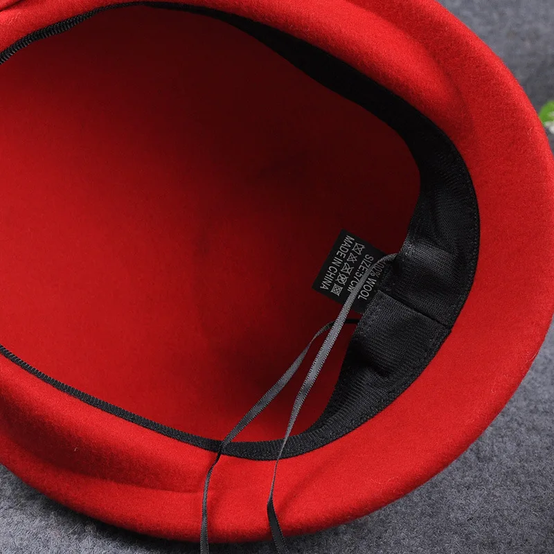 Elegant Classical Winter French Beret Women Hats Double Flower Adorn Wool Felt Women Hat LadIes Fedora Wedding Dress Church Hat
Elegant Classical Winter French Beret Women Hats Double Flower Adorn Wool Felt Women Hat LadIes Fedora Wedding Dress Church Hat