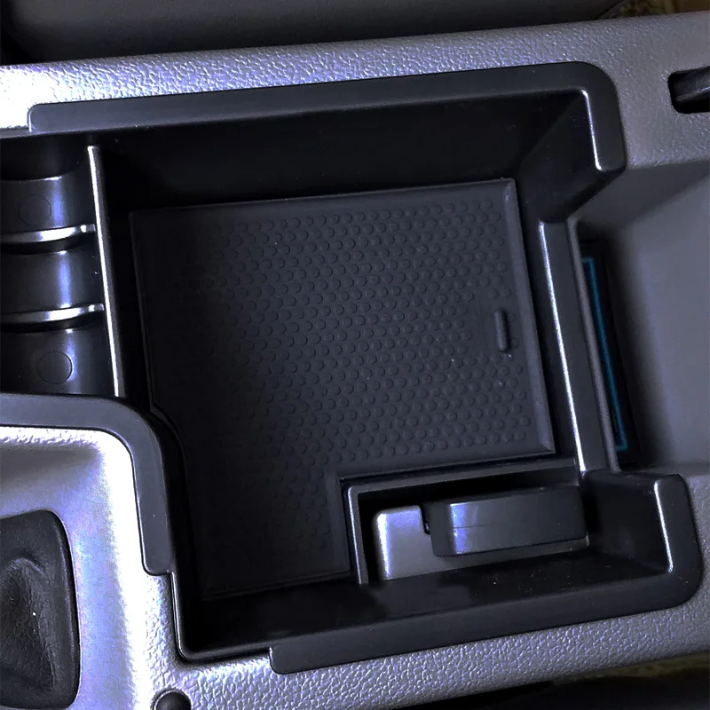 1pc for Skoda Octavia 2015-2018 center Armrest box Storage box Interlayer Sorting out the sundries
1pc for Skoda Octavia 2015-2018 center Armrest box Storage box Interlayer Sorting out the sundries