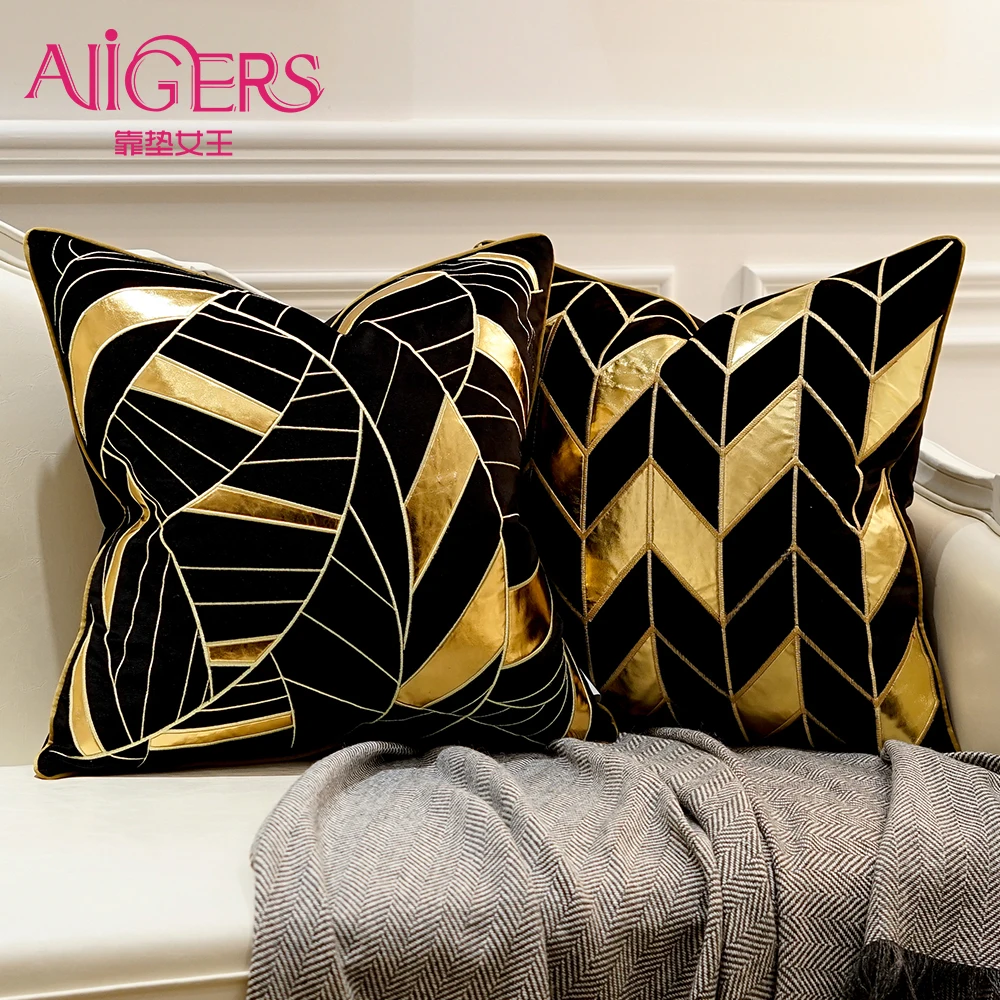 Avigers Luxury Black Gold Cushion Covers Decorative Pillow Cases Applique Throw Pillowcases 45 x 45 50 x 50 Cushion for Sofa
Avigers Luxury Black Gold Cushion Covers Decorative Pillow Cases Applique Throw Pillowcases 45 x 45 50 x 50 Cushion for Sofa