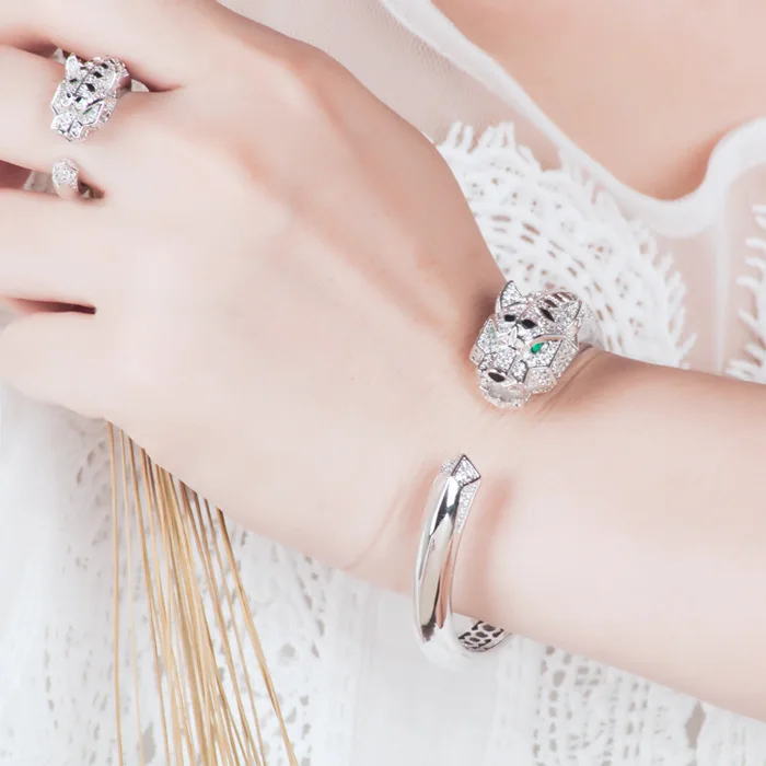 Stainless Steel Jewelry Cuff Bracelets Bangles Ladies Hand Bangles Halloween Jewelry Copper Leopard Bracelet
Stainless Steel Jewelry Cuff Bracelets Bangles Ladies Hand Bangles Halloween Jewelry Copper Leopard Bracelet