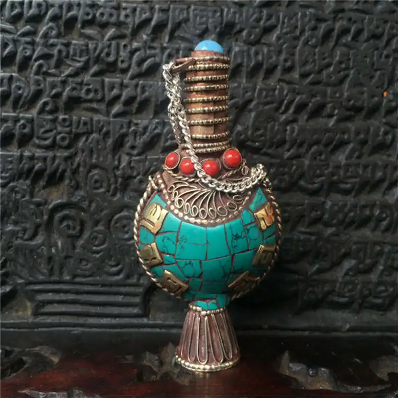 BYH012 Nepal Snuff Bottle Pendants Tibetan Mantras Amulets Pendants Tibet Collectibles Fork Arts
BYH012 Nepal Snuff Bottle Pendants Tibetan Mantras Amulets Pendants Tibet Collectibles Fork Arts