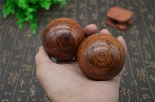 Leaf pear massage health ball 40,kung fu handball in 45, 50, 55, 60mm fitness ball rare hardwood
Leaf pear massage health ball 40,kung fu handball in 45, 50, 55, 60mm fitness ball rare hardwood