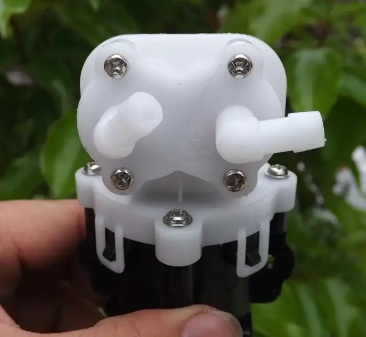 Mini high pressure water pump Self-priming Pistons Diaphragm pressure pump