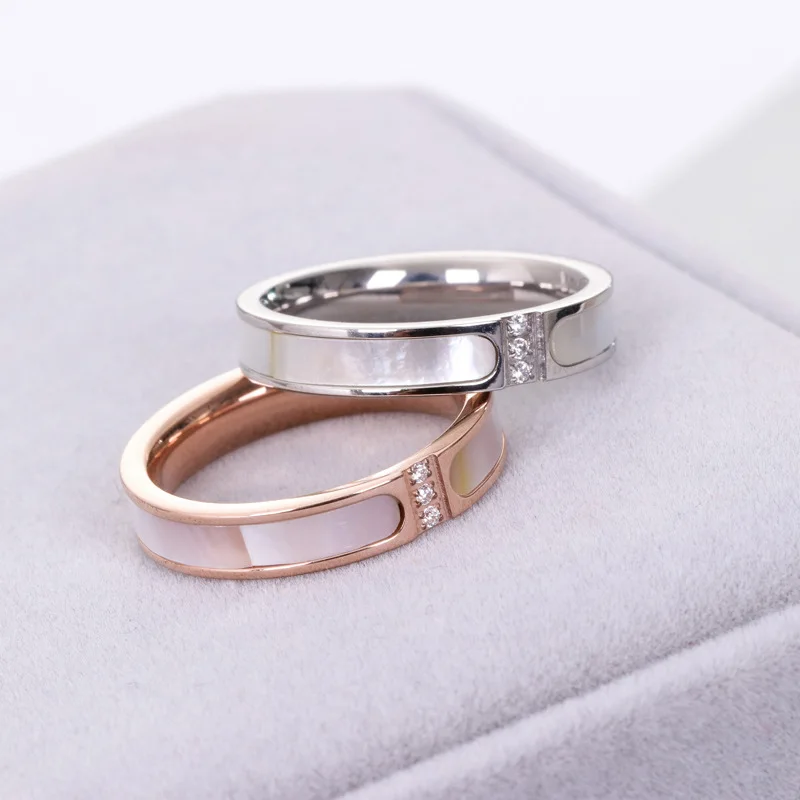 High Quality Trendy Rose Gold color Titanum Steel Shell Finger Ring Low price Wholesales ,Nice jewelry gift , TR054
High Quality Trendy Rose Gold color Titanum Steel Shell Finger Ring Low price Wholesales ,Nice jewelry gift , TR054