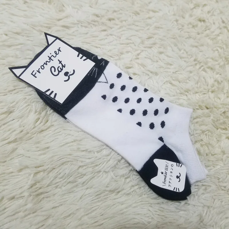 Warm comfortable cotton bamboo fiber girl women's socks ankle low female invisible color girl boy hosier 1pair=2pcs XWS66
Warm comfortable cotton bamboo fiber girl women's socks ankle low female invisible color girl boy hosier 1pair=2pcs XWS66