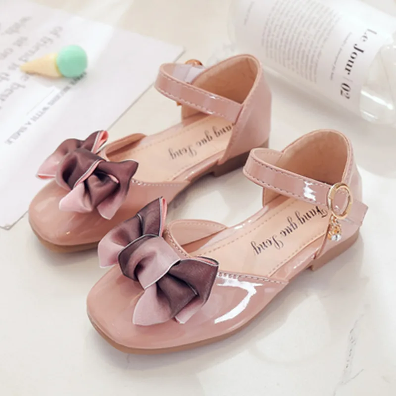 Beige pink Childrens Kids princess shoes bowknot Rhinestones Baby Girls shoes 2019New Kids sandals Dance Wedding Party Shoes
Beige pink Childrens Kids princess shoes bowknot Rhinestones Baby Girls shoes 2019New Kids sandals Dance Wedding Party Shoes