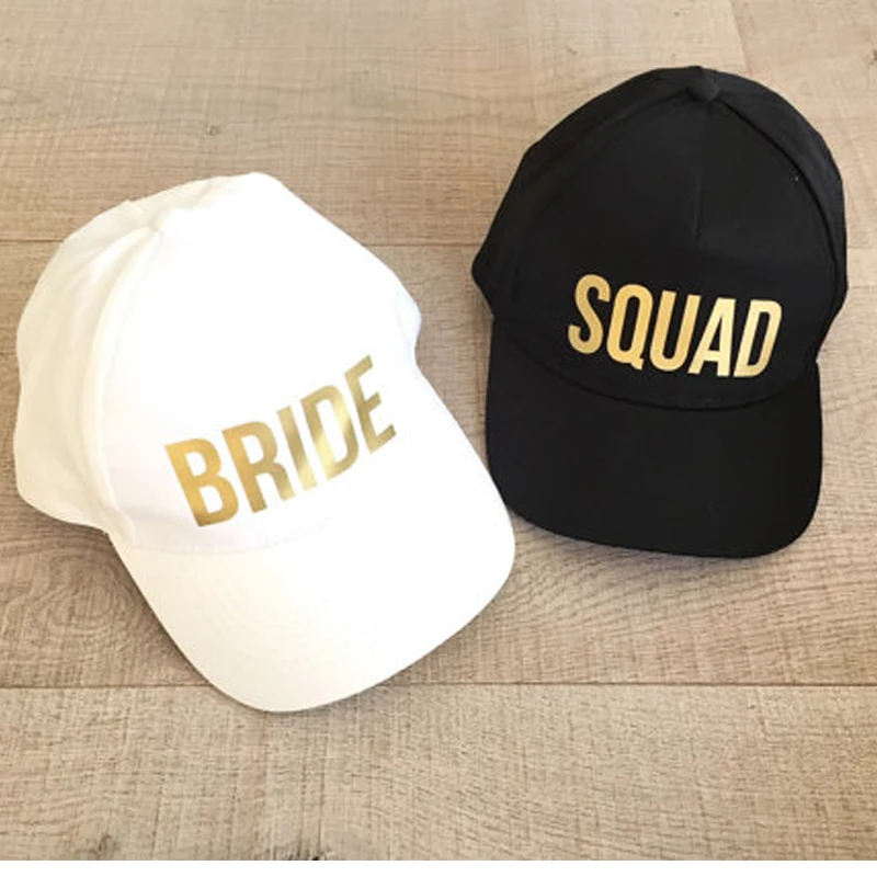 BRIDE SQUAD Baseball Caps Golden Print New Style Hats Women Wedding Preparewear White Black Bachelor party Summer Lovers Hats
BRIDE SQUAD Baseball Caps Golden Print New Style Hats Women Wedding Preparewear White Black Bachelor party Summer Lovers Hats