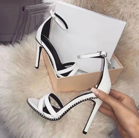 New Arrivals Black White Leather Studded Decor Women Sandals Ankle Strap Cut-out Thin Heels Summer Dress Shoes High Heels Pumps
New Arrivals Black White Leather Studded Decor Women Sandals Ankle Strap Cut-out Thin Heels Summer Dress Shoes High Heels Pumps