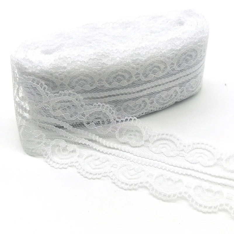 Красивая вышитая кружевная отделка высокого качества, 10 ярдов, Φ 46 мм, «сделай сам», для шитья, украшение, африканская кружевная ткань, лента
Красивая вышитая кружевная отделка высокого качества, 10 ярдов, Φ 46 мм, «сделай сам», для шитья, украшение, африканская кружевная ткань, лента