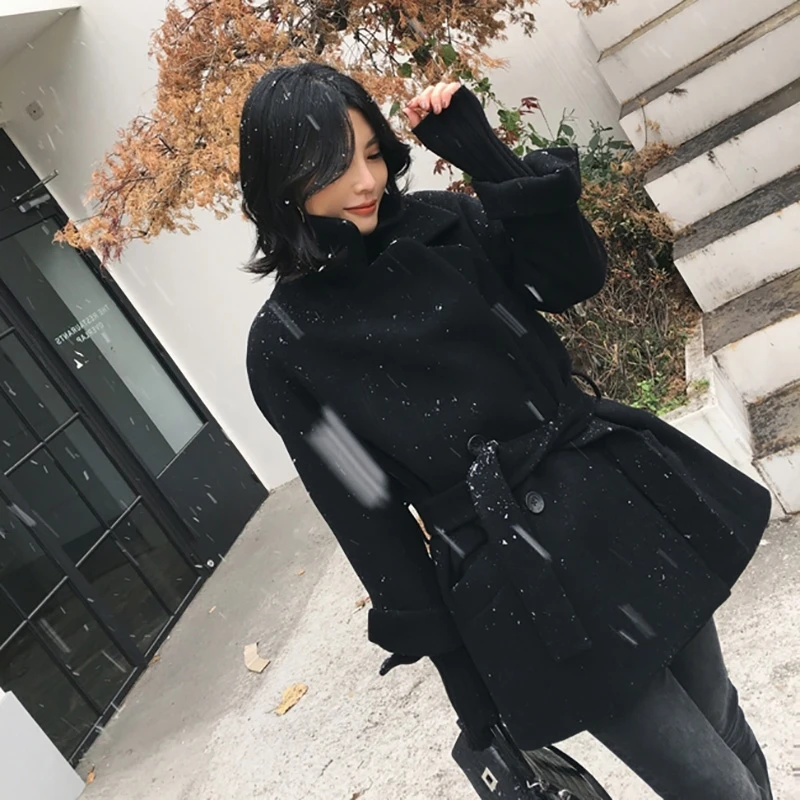 New Women's Wool Coat Autumn Winter 2018 Fashion Classic Solid Black Woolen Jacket Slim thicken Short Outerwear Female
New Women's Wool Coat Autumn Winter 2018 Fashion Classic Solid Black Woolen Jacket Slim thicken Short Outerwear Female