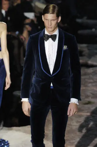 Fashion Velvet Suits Mens Wedding Suits Groom Tuxedos 2 Piece Jacket+Pant Blazer Custom Made Bespoke Suits A080
Fashion Velvet Suits Mens Wedding Suits Groom Tuxedos 2 Piece Jacket+Pant Blazer Custom Made Bespoke Suits A080
